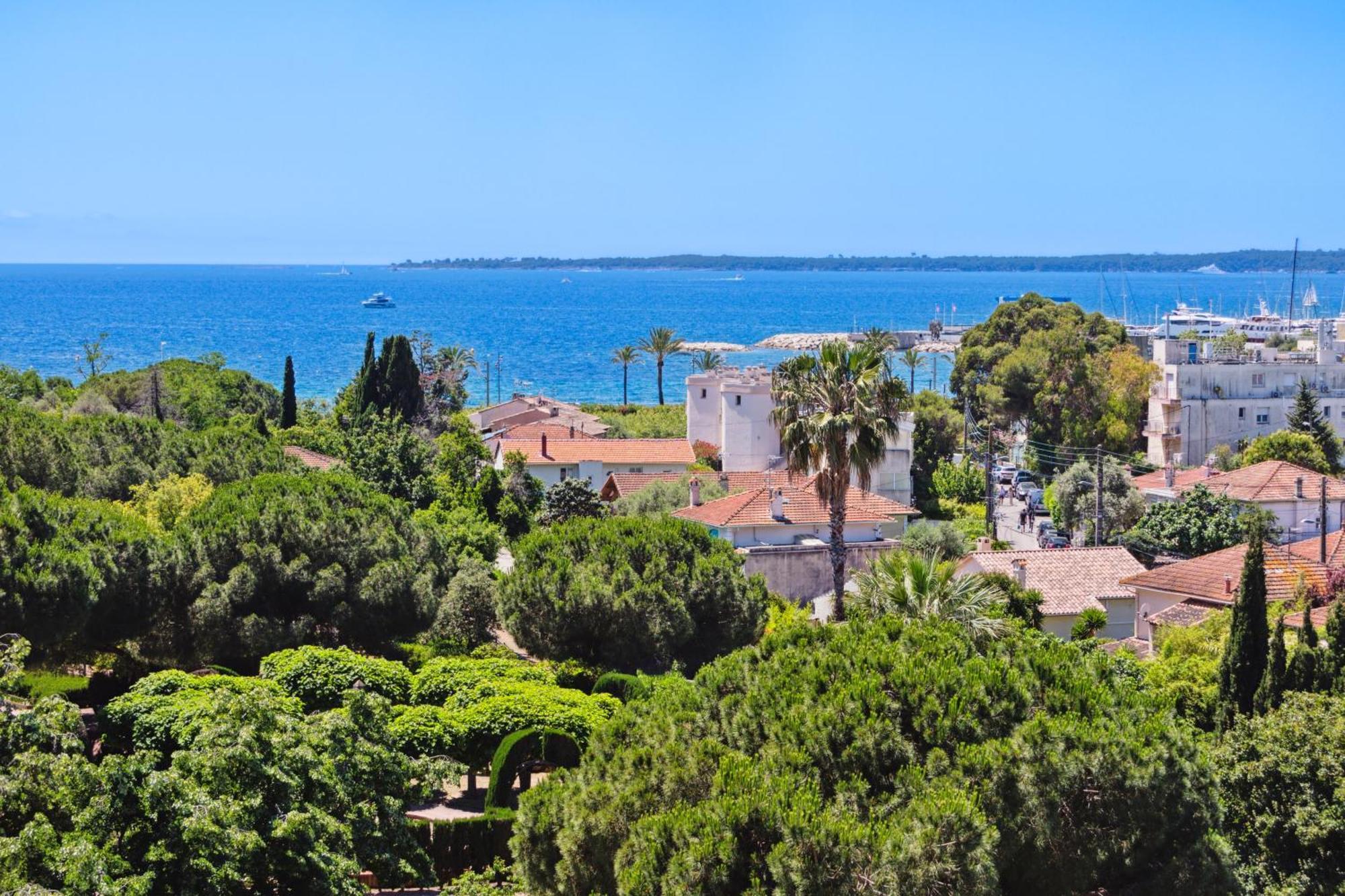 Duplex Villa Les Pins 89M2 Et Terrasse 30M2 Antibes Ngoại thất bức ảnh